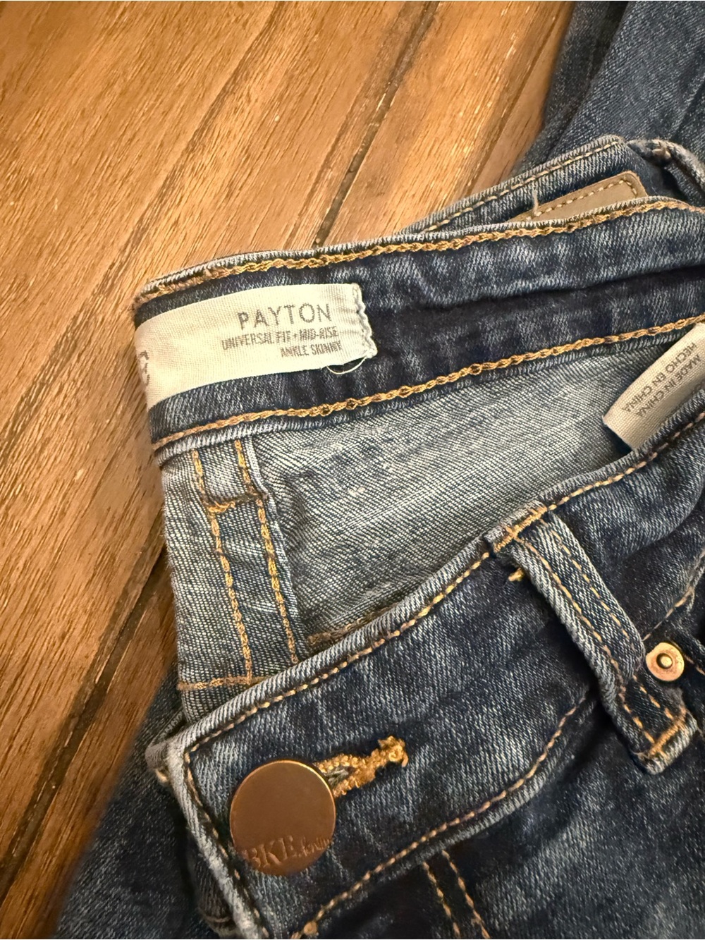 BKE Women's Blue Washed Ankle Mid Rise Skinny - Picture 3 of 6